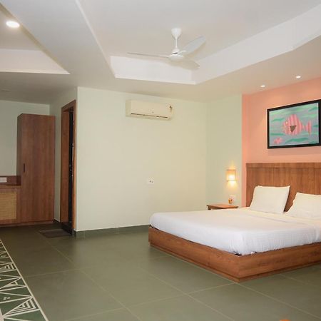 Hotel Ashray Ujaim Exterior foto