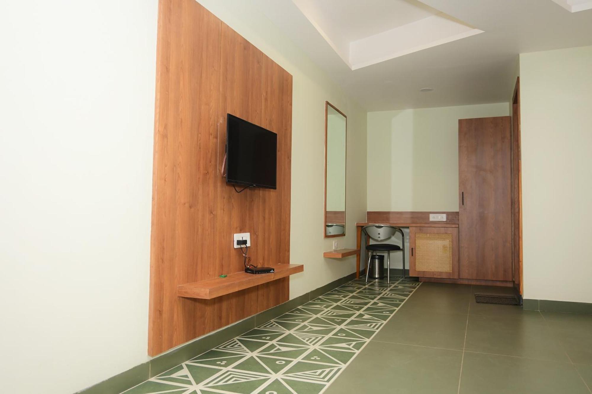 Hotel Ashray Ujaim Exterior foto
